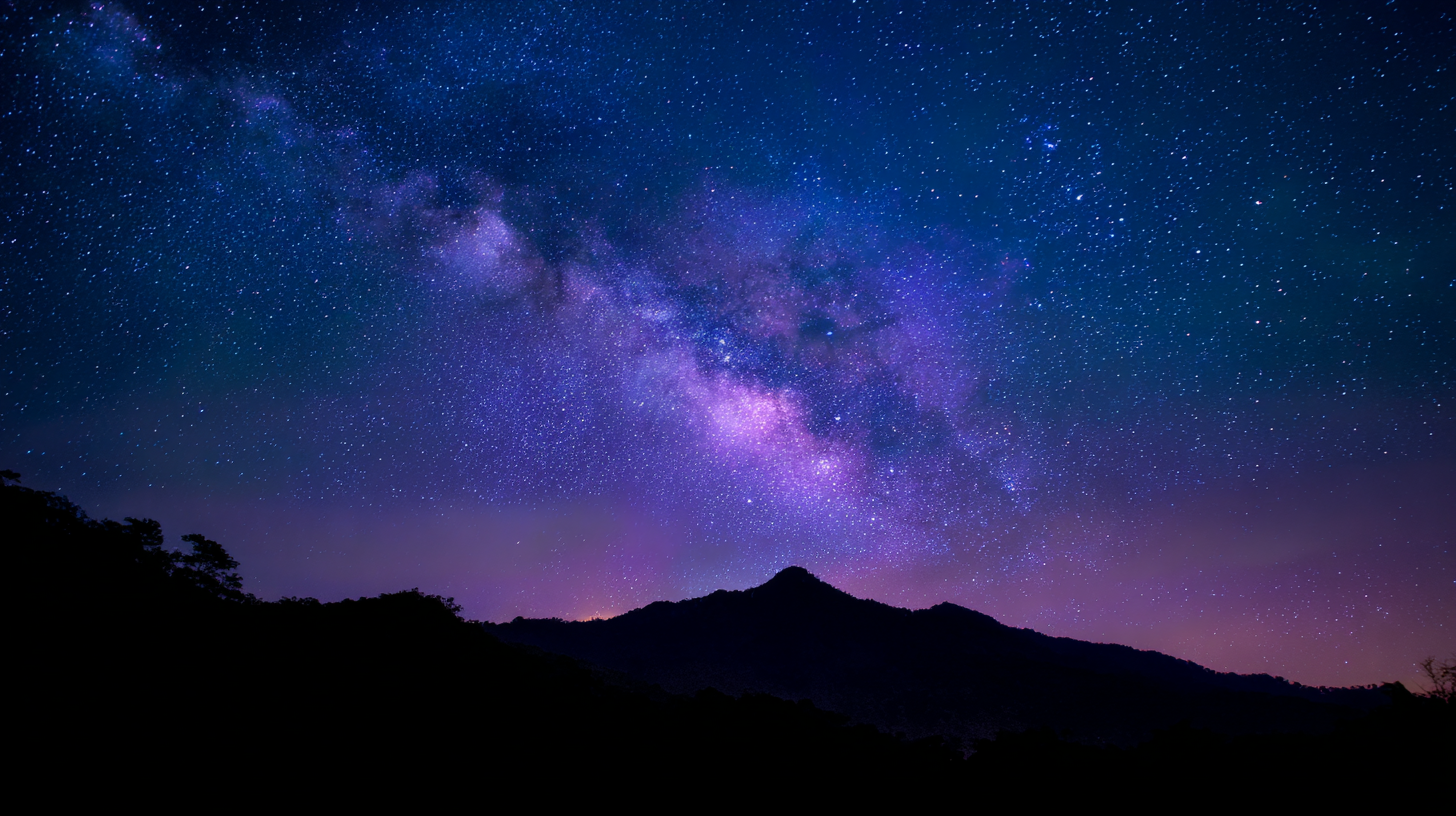极简星空银河壁纸：远山剪影与渐变星云 | 4K高清桌面背景